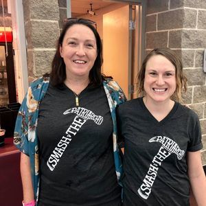 Meet your Posher, Cassandra